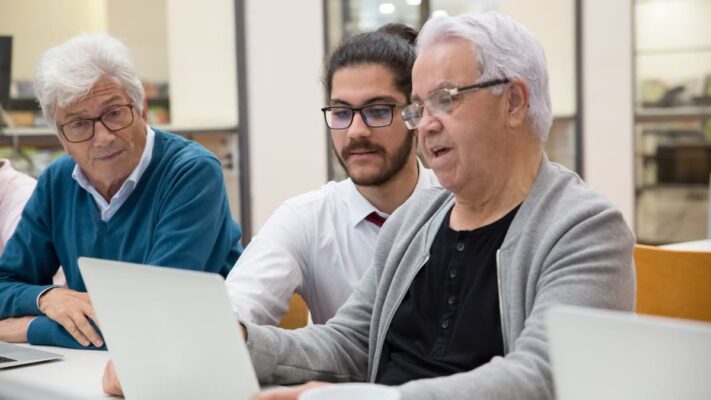 Les compétences clés pour réussir sa reconversion en 2026