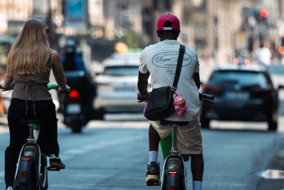 Comment choisir un vélo électrique adapté à votre quotidien 2026